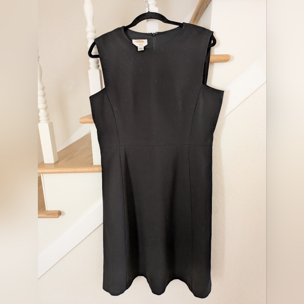 Talbots- Classic Black Sleeveless Shift Dress - Size 14
